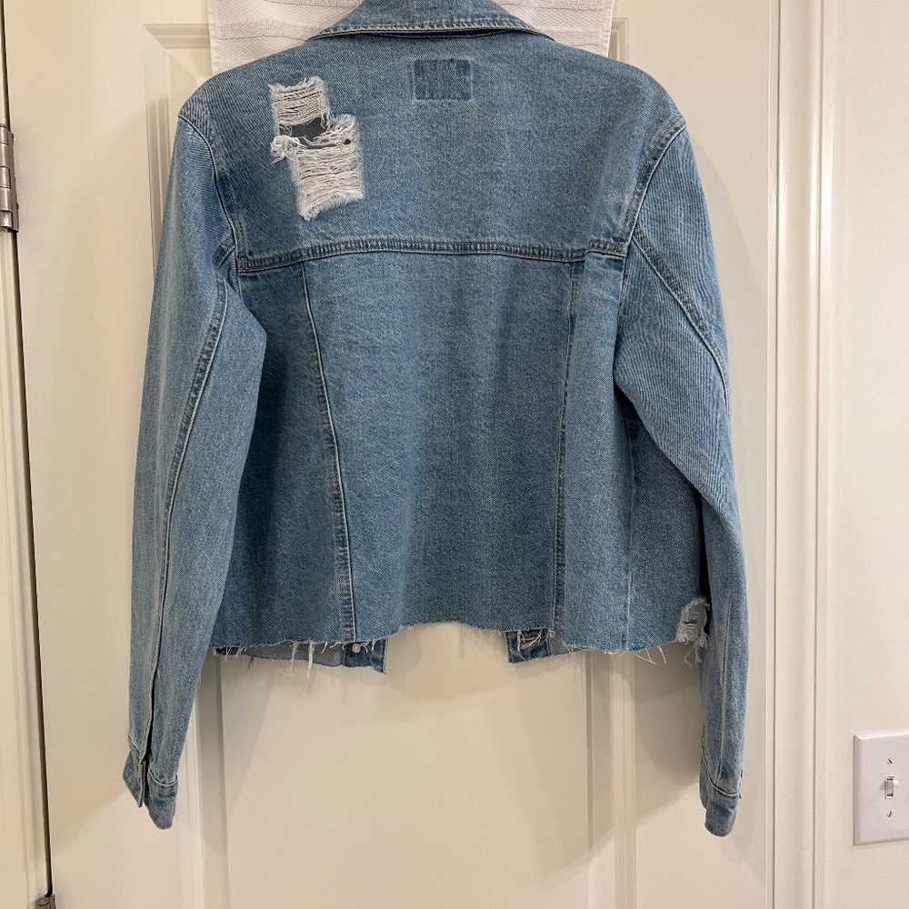 Refuge Distressed Denim Jacket Button Down Raw Hem--Size Large - Picture 2 of 10